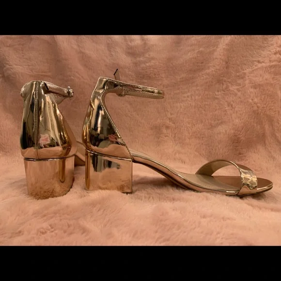 ALDO- Gold Women's Heeled Sandals- Size US 6.5 - Picture 3 of 4